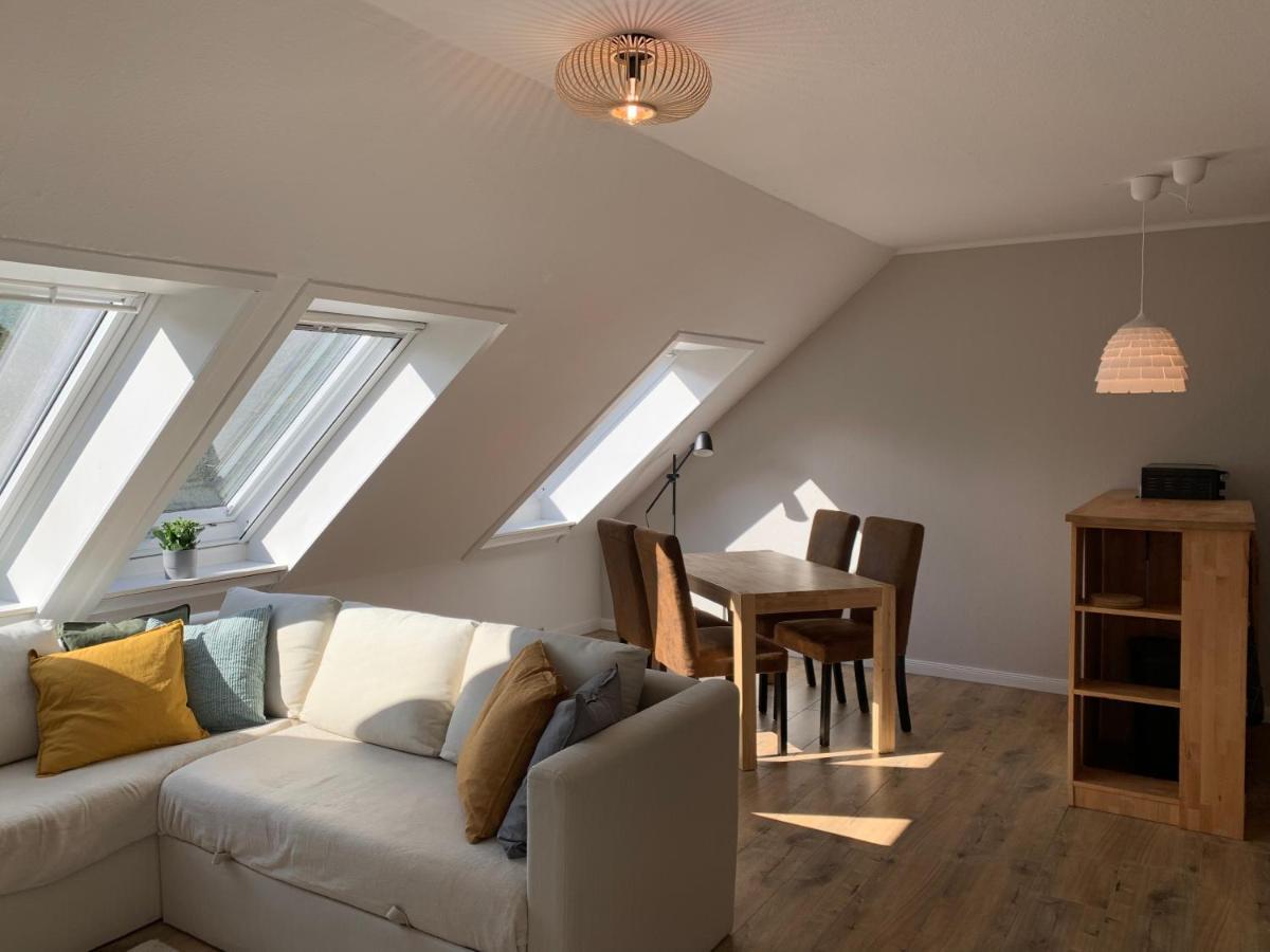Sonniges Stadt-apartment In Ruhiger Parklage Apartment *