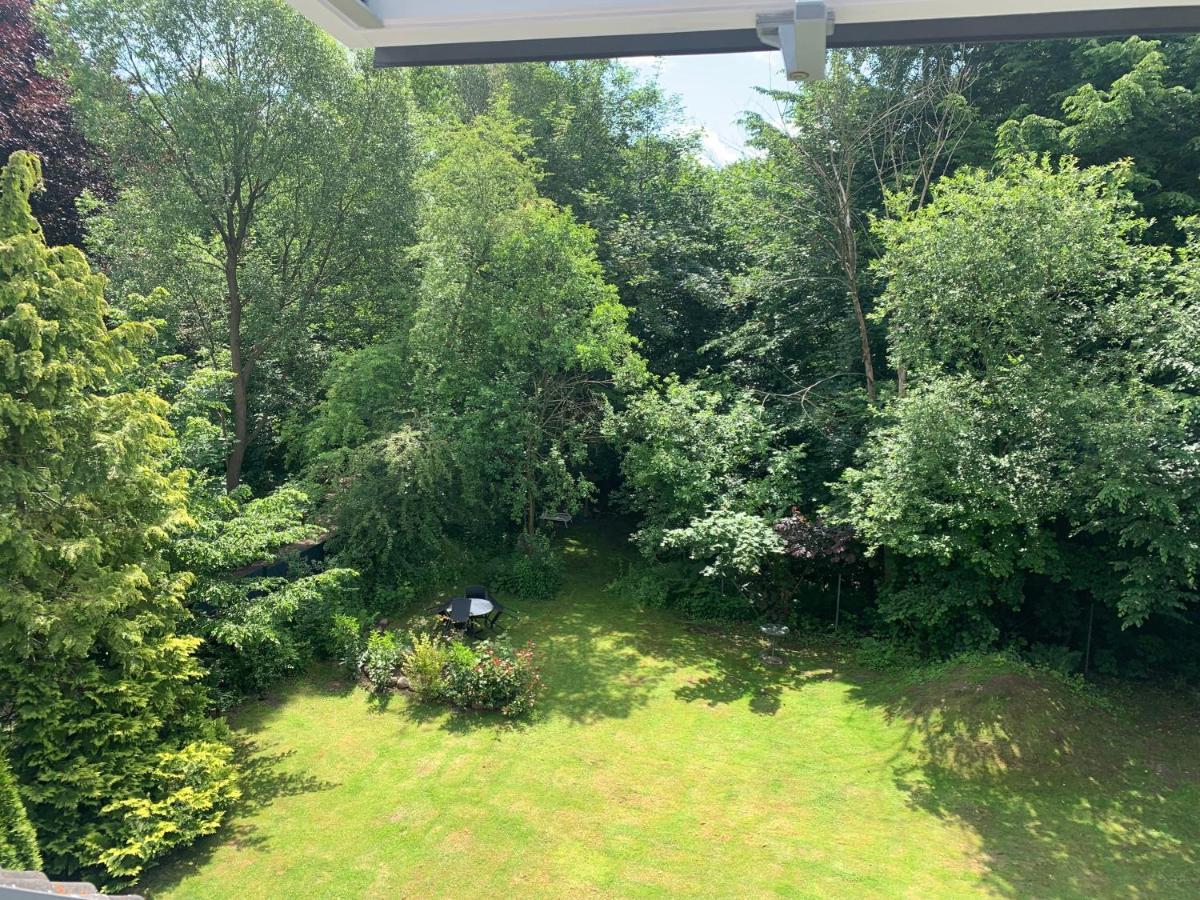 Sonniges Stadt-apartment In Ruhiger Parklage